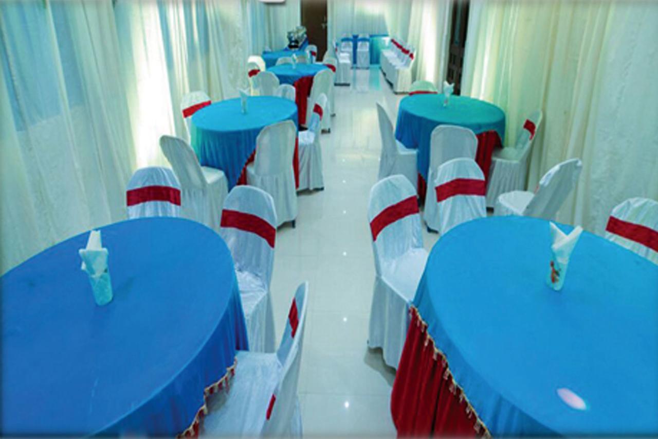 Hotel Surya Rājahmundry Екстериор снимка